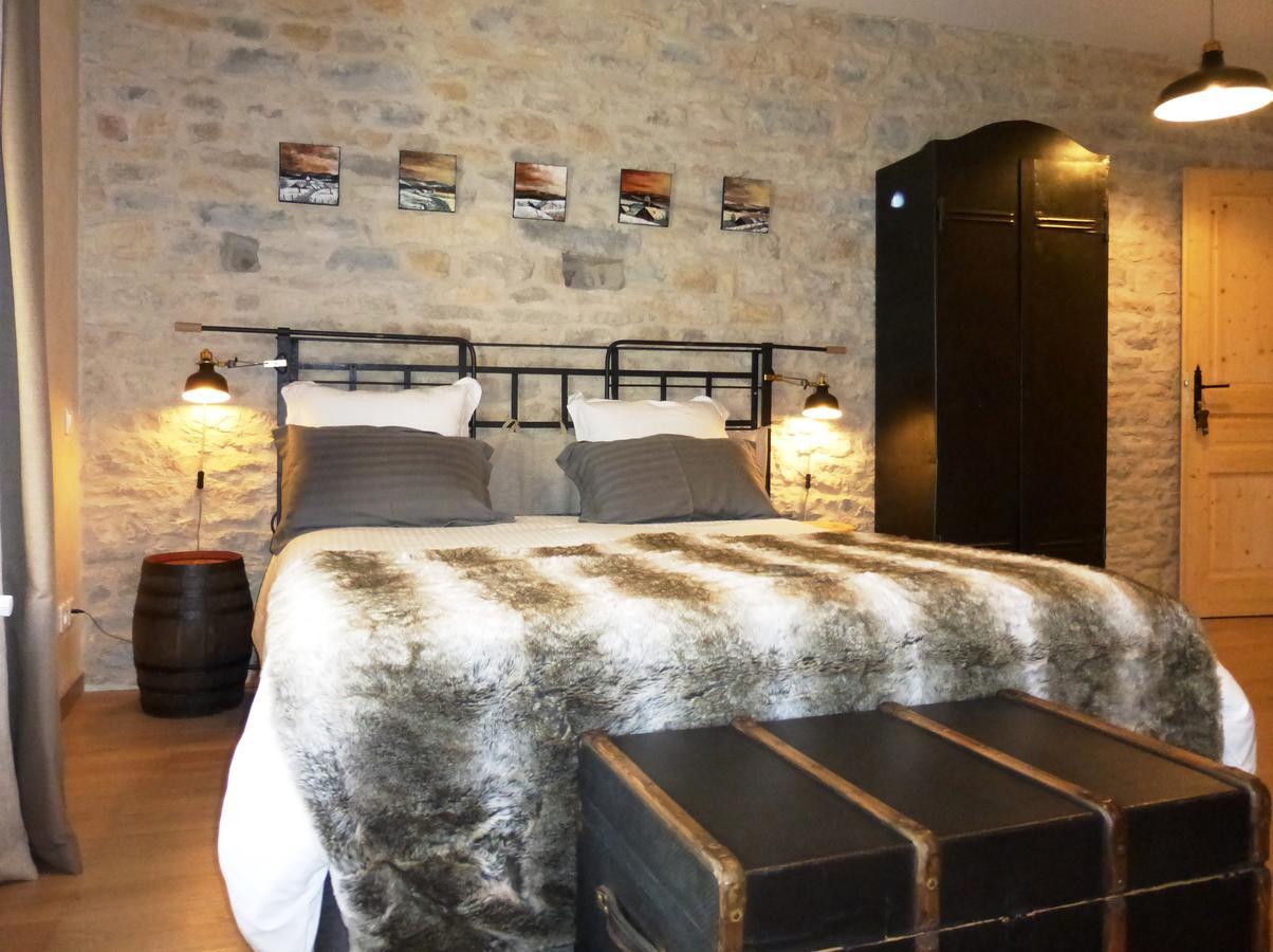 Chambres D'Hotes Bered Vuillemin Бом-ле-Дам Екстер'єр фото